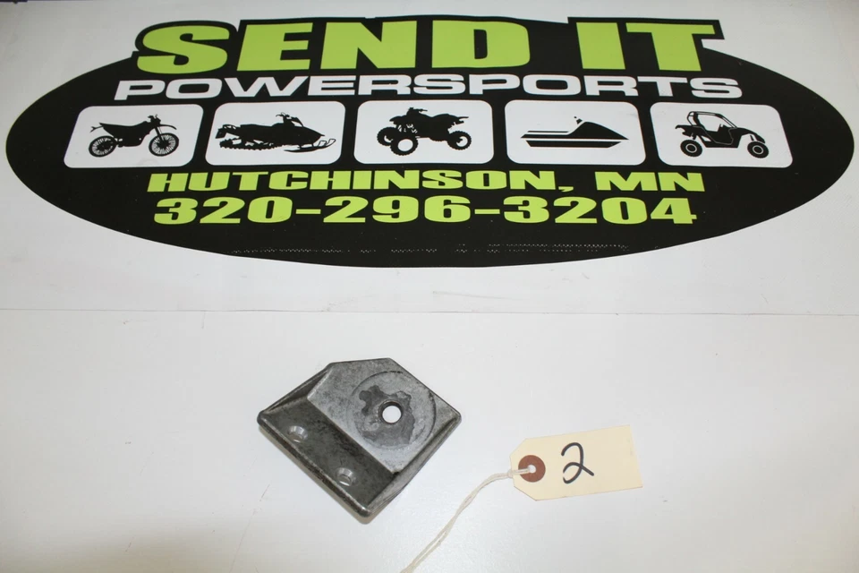 32 Arctic Cat - Soporte Panther 550 1997, montaje del motor - delantero derecho 0608-045 Foto 1 de 1