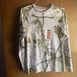 Used Ladies REALTREE APS White Snow Camo Long Sleeve T-Shirt Womens Med (8-10) - Picture 1 of 4