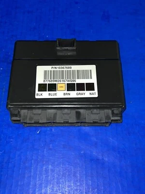 03-06  VIN PROGRAMMED BODY CONTROL MODULE GM BCM 10367689 - Image 1 of 3