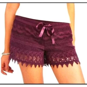 Pantalones Cortos No Boundaries Borgoña Crochet Encaje con Lazo de Satén Playa Verano Informales XS - Imagen 1 de 8