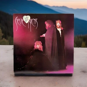 Stevie Nicks - The Wild Heart LP 1983 Modern Records w/lyric insert Near Mint - Picture 1 of 11