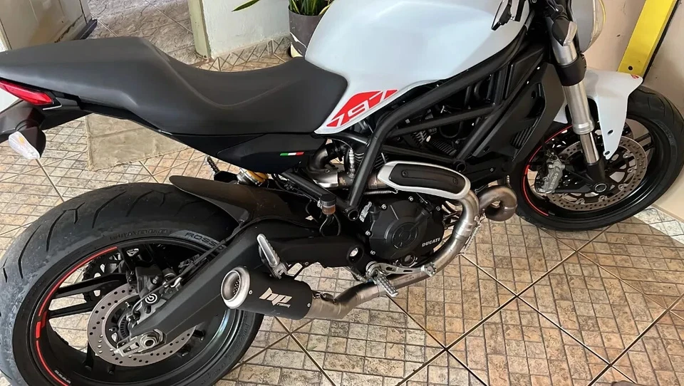 Silenciador Escape Moto DUCATI MONSTER 797 Silenciador Deslizable PRO HP Foto 1 de 4