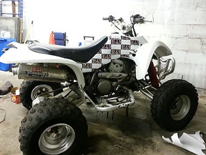 Kit gráfico de escape LTZ400 03-08 calcomanía de plástico pegatina Ltz 400 Z400 Suzuki blanco - Imagen 1 de 4