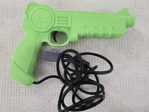 Konami Justifier Light Gun Sony PlayStation 1 PS1 Green SLUH-00017 Clean Nice! - Picture 1 of 9