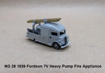 Calibre N 1:148 R MODELOS PARKER NG 28 FORDSON 7V BOMBA PESADA APARATO CONTRA INCENDIOS 1939 Foto 1 de 4