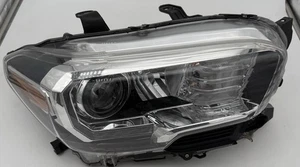 2016-2021 Toyota Tacoma Right Passenger Headlight Halogen w/DRL OEM - Picture 1 of 24