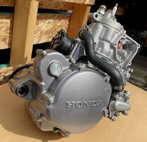 Cr125 engine 6 speed Complete Dirt Bike Or Kart Motor 1996-2007 Cr125r - Picture 1 of 3