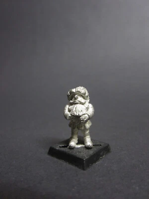 Citadel Miniatures Dwarf Elder D7 metal miniature - Image 1 of 4