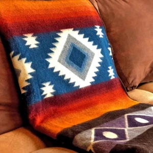 Extra Large Soft & Warm ALPACA Wool Blanket Andean Southwest Pattern 75x90 in - Picture 1 of 9