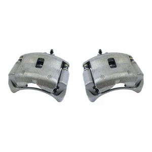 Pair of brake Calipers Fits Toyota Rav4 Corolla Metrix - Picture 1 of 7