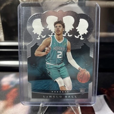 LAMELO BALL 2020/21 PANINI CROWN ROYALE #79 DIE-CUT ROOKIE CARD RC BF5395🔥 - Image 1 of 2