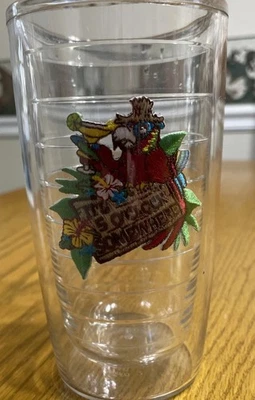 Tervis Jimmy Buffet Prot 16 OZ Vaso de acrílico transparente es de las 5 en punto en algún lugar Foto 1 de 4