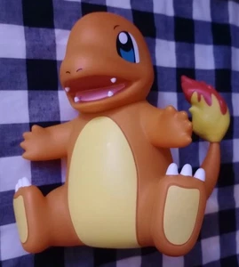 Charmander Pokemon Jazwares 7" Vinyl Figure Series 3 - Picture 1 of 2