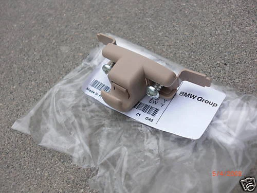 CLIP VISOR BMW E46 OEM 325i 330i 325Ci 323i 330Ci 328i Foto 1 de 1
