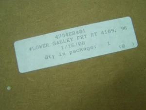 COLEMAN FLEETWOOD LOWER GALLEY FRONT RIGHT 4754D8401 - Imagen 1 de 4