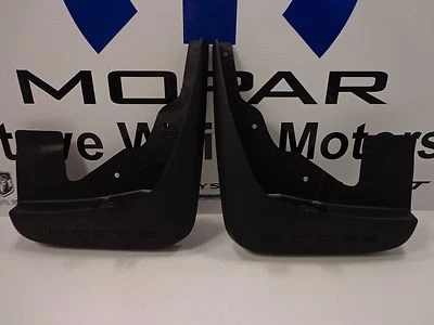 09-18 Dodge Journey New Front Flat Molded Splash Guards Black Mopar Factory Oem - Imagem 1 de 2