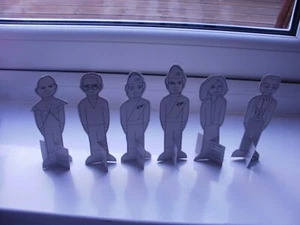 Thunderbirds International Rescue,  Cardboard Cutout FIGURES AS SEEN FROM 1993 - Picture 1 of 3