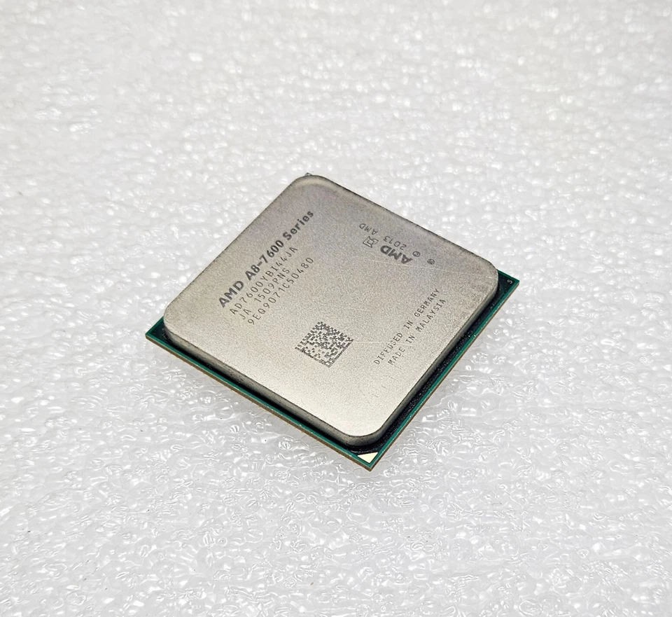 AMD A8-Series A8-7600 3.1 GHz - AD7600YBI44JA Socket FM2+ - Image 1 of 1