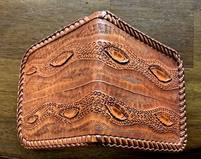 Cartera de cuero plegable artesanal Foto 1 de 3