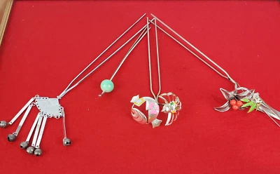 Kanzashi Japan Set Of 4 Colored Hairpins - Image 1 of 4