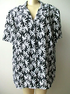 Floral Blouse Joan Leslie Black White Short Sleeve Plus Size 18W Polyester - Picture 1 of 4