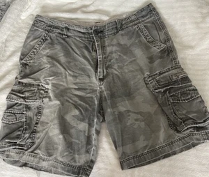 Unionbay Shorts Herren 36 grün Tarnung gelebt in Cargo Skater Streetwear Baggy - Bild 1 von 5