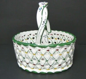 Hand Painted Open Weave Porcelin Basket Made In Portugal 406-A - Picture 1 of 9
