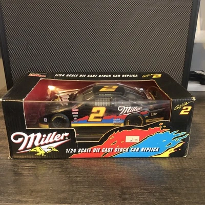 1996 Rusty Wallace #2 Miller Thunderbird 1:24 Racing Champions Diecast Replica - Image 1 of 4