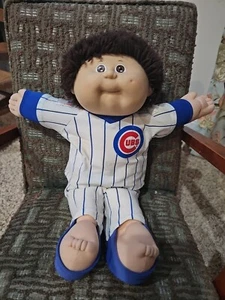 Vintage Cabbage Patch Kids CUBS Doll - Chicago Cubs 1986 Signed - Picture 1 of 10
