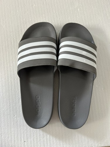 Sandali Adidas uomo Adilette doccia grigio bianco antiscivolo taglia 13 nuovi con etichette