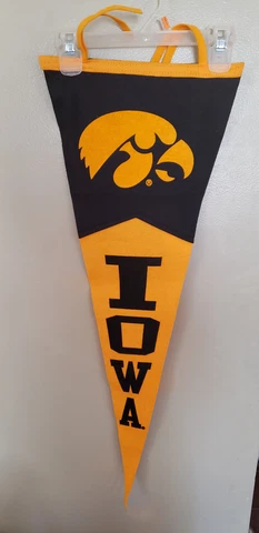 IOWA HAWKEYES 12X30  INCH BANNER NCAA WOOL PENNANT 11/20/22 Cover