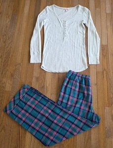 2 Piece Victoria’s Secret Pajama PJ Set L/S Shirt NWT Plaid Pants Women's Size L - Picture 1 of 20