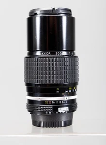 Nikon Nikkor 200mm f/4 Ai Tele MF Prime Objektiv.  Getestet und funktionsfähig! - Bild 1 von 8