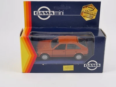 Gama Mini N° 1105 Opel Kadett 5 Porte 1/43 Mai Giocato In Scatola - Immagine 1 di 4