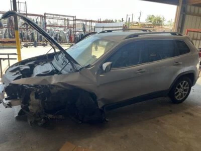 Blower Motor Fits 14-20 CHEROKEE 64342 - Image 1 of 4