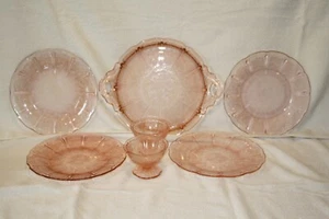 Cherry Blossom pink Sandwich Tray, (4) Dinner Plates, (2) Scalloped Ftd Sherbets - Bild 1 von 12