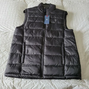 NWT Izod Performance Vest Sz. Small  BLACK  NEW - Picture 1 of 3