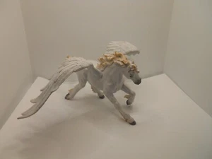 SAFARI LTD  BARBAPUFFO codice 800729 PEGASO   Mythical Realms - Imagen 1 de 2