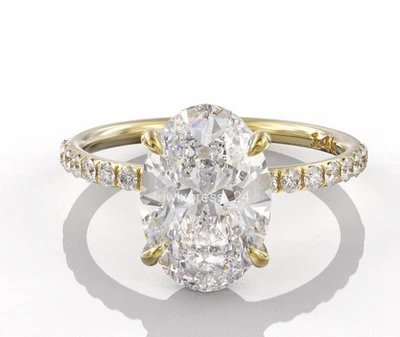 ¡Regalo de cumpleaños! Anillo de oro amarillo de 14 k con diamante cultivado en laboratorio de corte ovalado de 2,2 quilates Foto 1 de 4