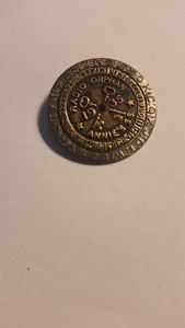 1935 RADIO ORPHAN ANNIE'S S.S. SECRET SOCIETY DECODER BADGE PIN - Picture 1 of 3