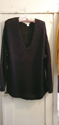 Black loose knit v neck H&M jumper size 18 XL - Image 1 of 2