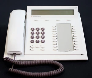 Ericsson 3413 DBC 413 przewodowy telefon systemowy jasnoszary - Zdjęcie 1 z 2