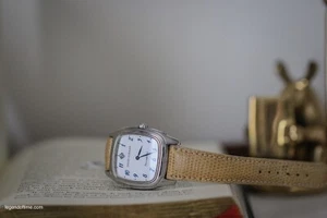 Reloj David Yurman Pura Sangre T303-SST Esfera Plateada Acero Azulado Números Manecillas - Imagen 1 de 7