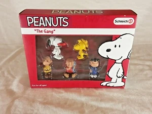 Set Peanuts "The Gang" di Schleich (5 pezzi) 22045 di Schleich - Foto 1 di 12
