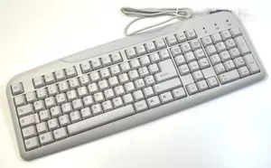 TASTIERA CON FILO KEYBORAD BIANCA WHITE NUOVA PS/2 PER PC - Imagen 1 de 3