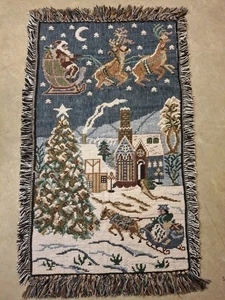 Alfombra tejida a mano de Navidad Here Come Santa de colección 1994 22x38" algodón navideño - Imagen 1 de 9