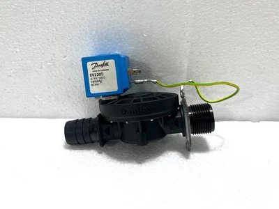 Danfoss EV220T 2/2 Way Servo-Operated Solenoid Valve - Image 1 of 4