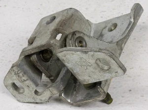 New Old Stock OEM Ford & Mercury E9DZ-5422800-B Upper Right Front Door Hinge - Picture 1 of 5