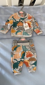 Primera puesta, ¿qué ropa es la más adecuada para un recién nacido?