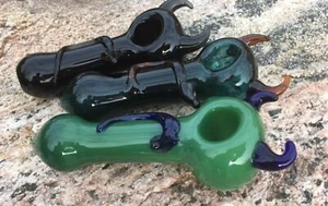 Smoke Glass Pipe, Glass Pipe with Devil Look, Cool Design Pipe, Hand Pipes - Picture 1 of 5